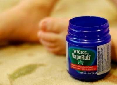 Vicks VapoRub and Toenail Fungus